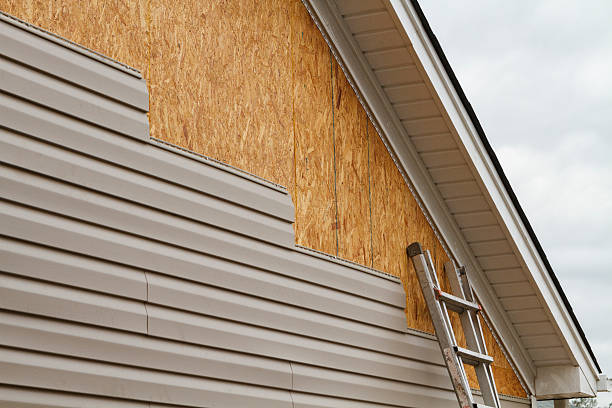 24/7 Emergency Siding Inspection experts in Levittown, NY